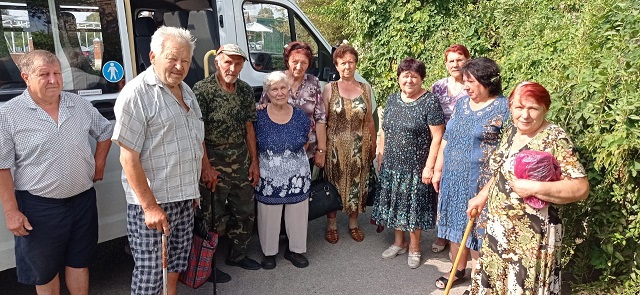 В рамках проекта «Демография» пожилым людям Кашарского района оказана помощь
