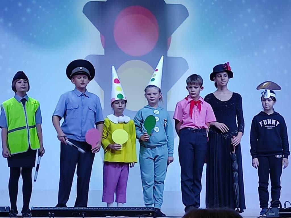 Поучительный спектакль для детей состоялся в Кашарском РДК