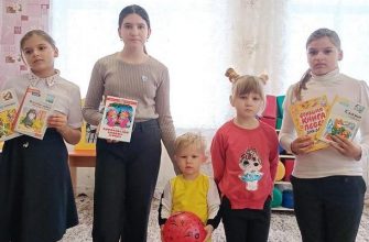 Новые книжки малышам подарили Пономаревские школьники