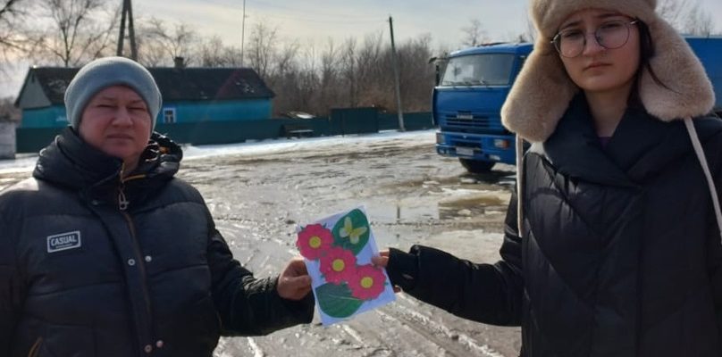 Учащиеся Усть-Мечетинской школы приняли участие в проекте «Тем, кто вдохновляет»