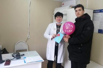 Учащиеся школы поздравили фельдшера ФАПа – Ярославцеву Наталью Николаевну