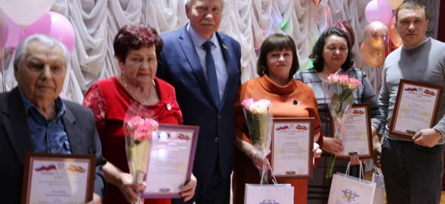 Торжественное мероприятие по случаю 30-летия ЦСО отметили в Кашарском районе