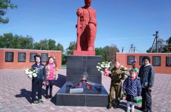 В хуторе Второй Киевский состоялся митинг-концерт «Минувших лет живая память»