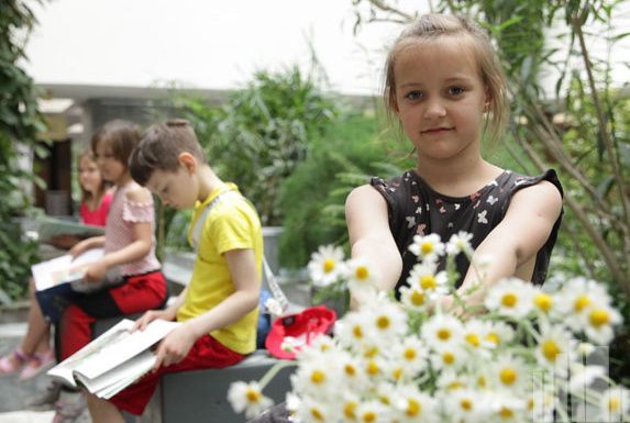 8 июля, россияне отмечают День семьи, любви и верности, или День памяти святых Петра и Февронии Муромских, покровителей брака в православии