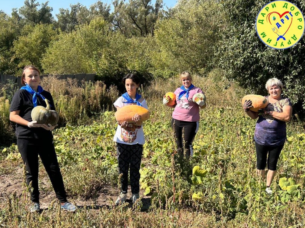 добровольческий отряд социально-реабилитационного центра для несовершеннолетних Кашарского района «Друг»