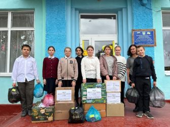 Помощь бойцам на передовую оказывают жители Кашарского района