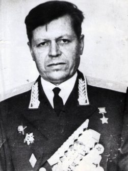 Вспомним о подвигах Григория Махринова на фронте и в небе