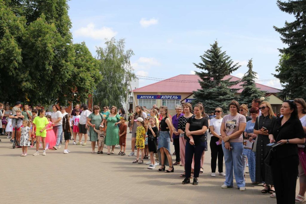 Праздник детства: в Кашарах День защиты детей прошел ярко и весело