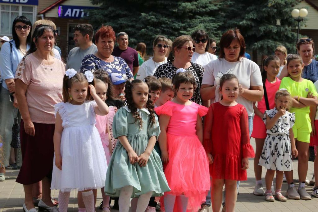 Праздник детства: в Кашарах День защиты детей прошел ярко и весело