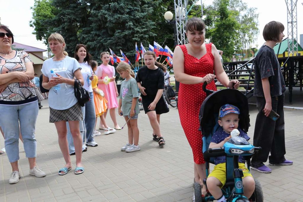 Праздник детства: в Кашарах День защиты детей прошел ярко и весело