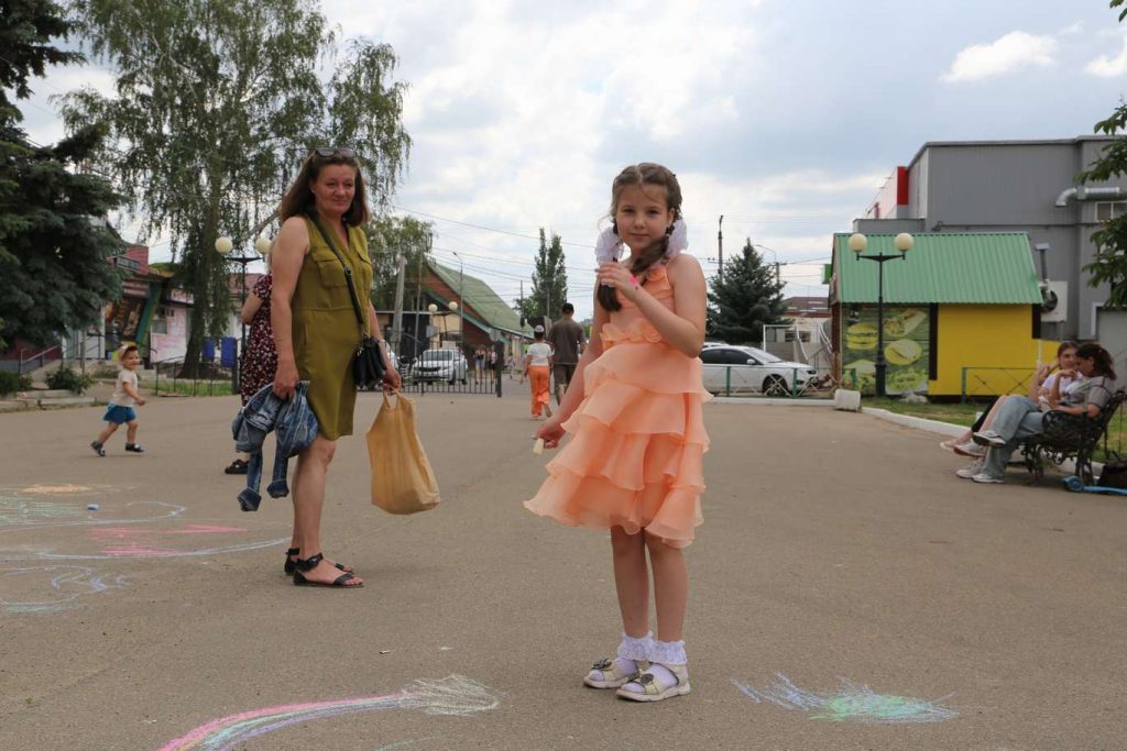 Праздник детства: в Кашарах День защиты детей прошел ярко и весело