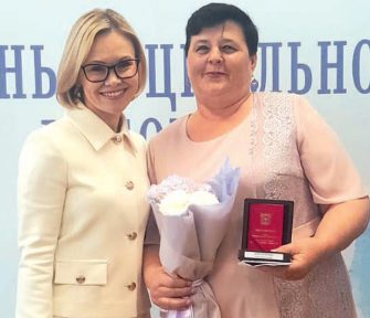 Нина Васильевна Дмитриченко, заведующая ОСО №8 Кашарского района