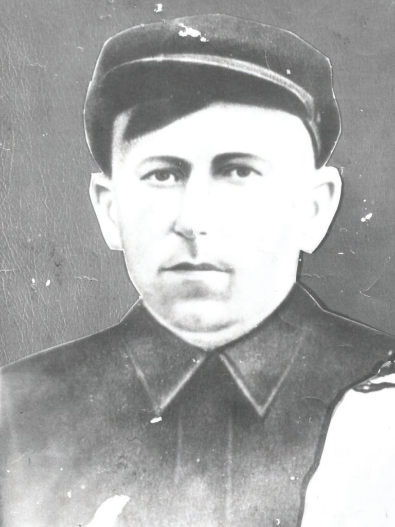 Васильченко
Григорий Константинович.
Родился в 1908 году.
Погиб 24.08.1943 г.