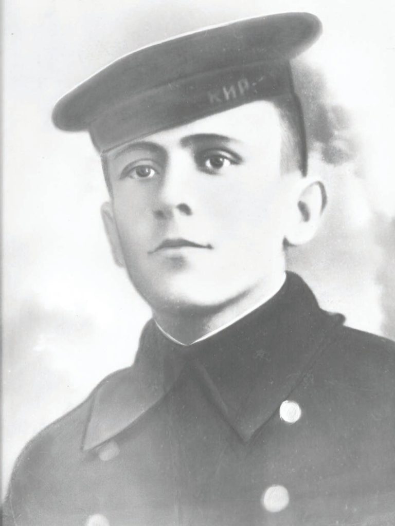 Васильченко
Николай Константинович.
Родился в 1920 году.
Погиб 08.07.1943 г.