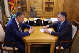 Состоялась рабочая встреча Юрия Слюсаря и Леонида Слуцкого