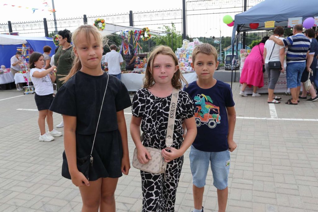 В Каменке впервые стартовала серия забегов по пересеченной местности «Светлый DON SPACE TRAIL»