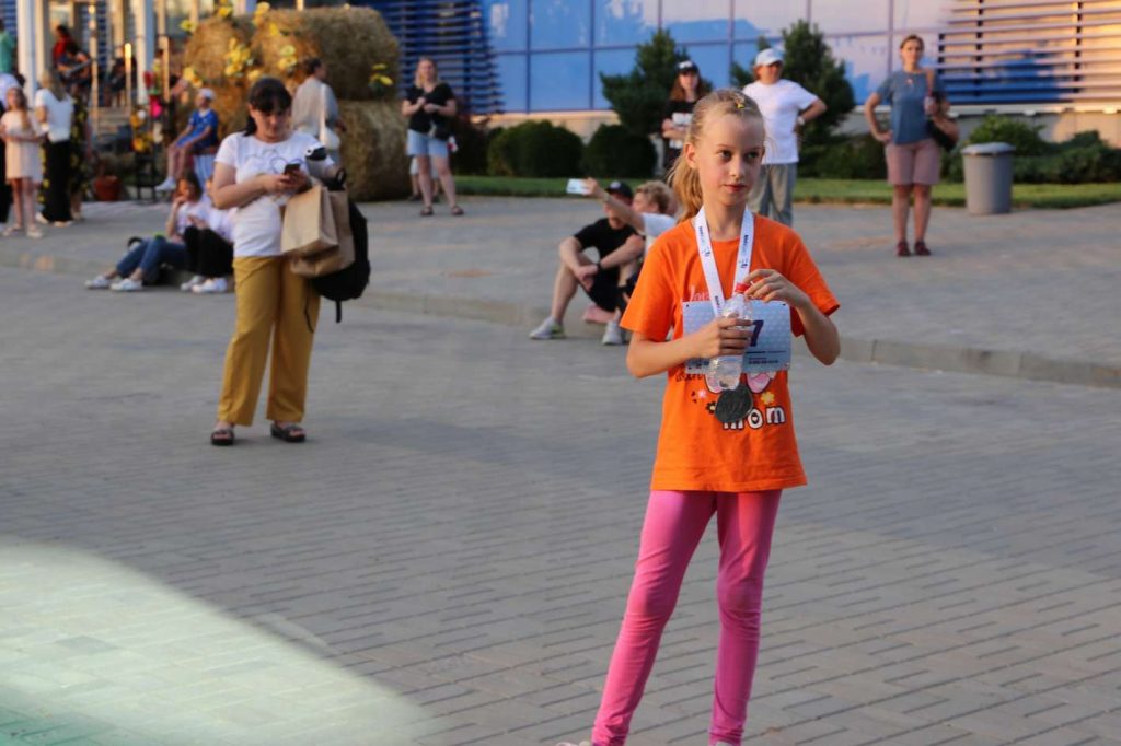 В Каменке впервые стартовала серия забегов по пересеченной местности «Светлый DON SPACE TRAIL»