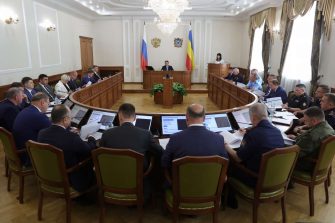 В донской столице глава региона Юрий Слюсарь провел заседание региональной антитеррористической комиссии и оперативного штаба