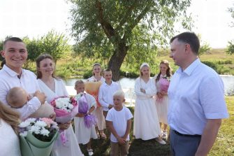 Глава региона рассказал, что новорожденным в Ростовской области в 2026 году станут выдавать подарочные наборы