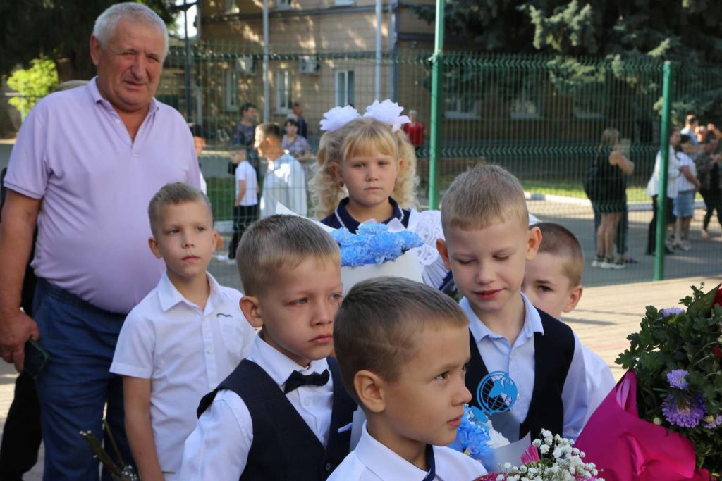 В Кашарской школе отметили День знаний