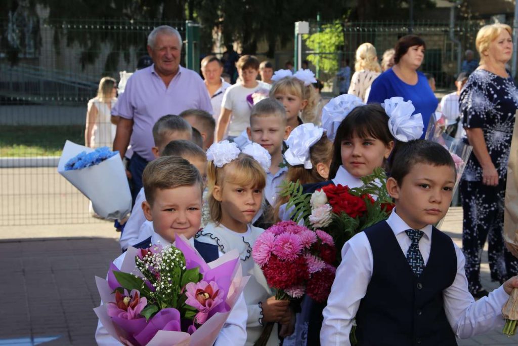 В Кашарской школе отметили День знаний