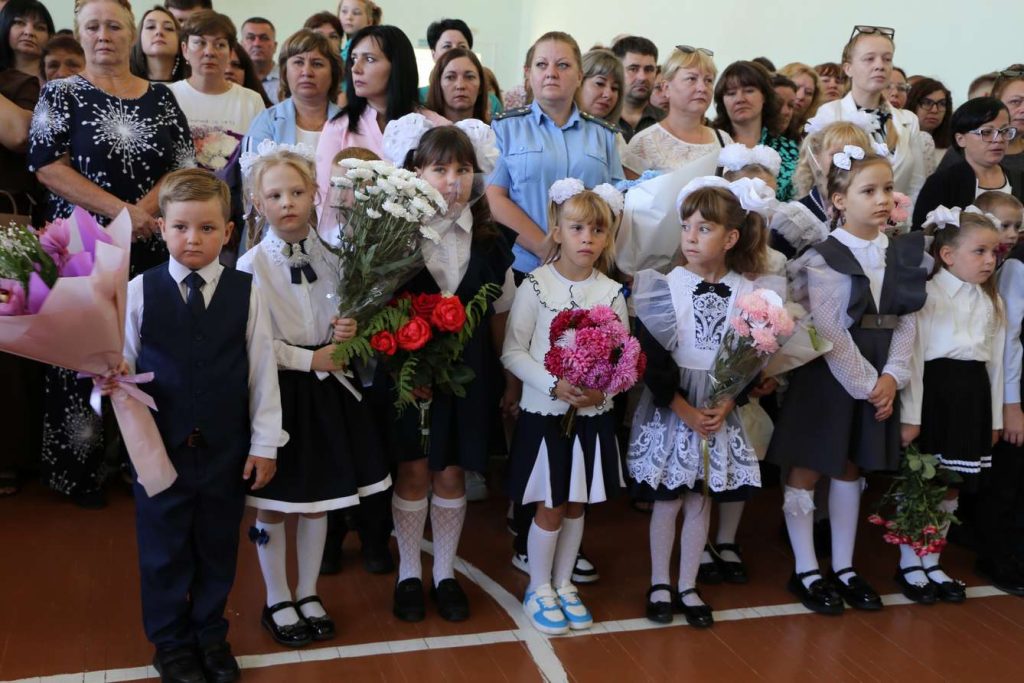 В Кашарской школе отметили День знаний
