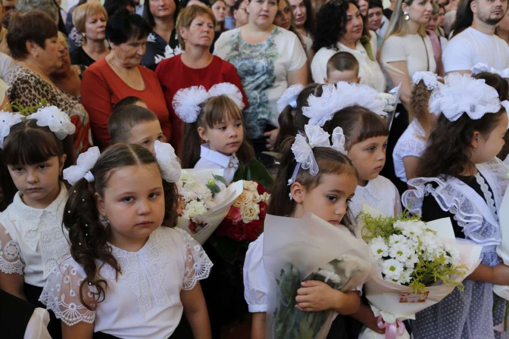 В Кашарской школе отметили День знаний