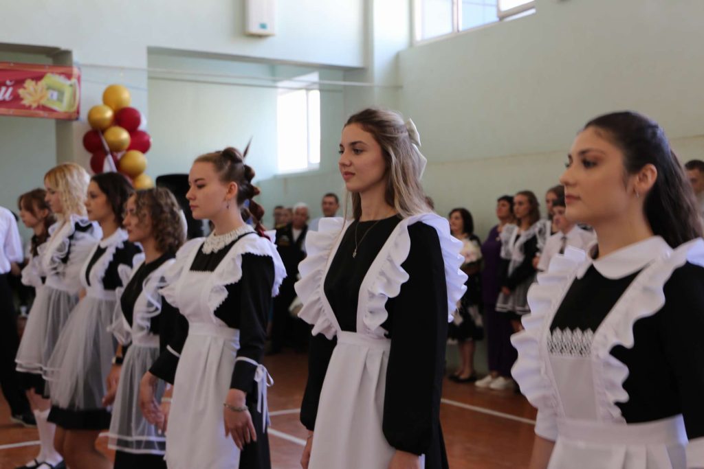 В Кашарской школе отметили День знаний