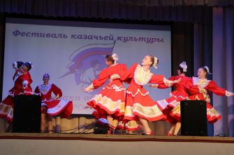В Кашарах прошел межрайонный фестиваль казачьей культуры «У казака одна судьба - Россия!»