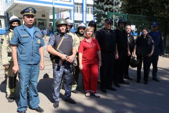 На страже спокойствия: учебные тревоги в школах Кашарского района