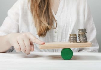 МРОТ в России в 2026 году будет увеличен