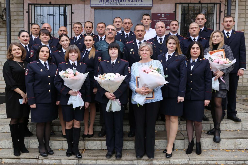 В Кашарском районе наградили сотрудников полиции в их профессиональный праздник