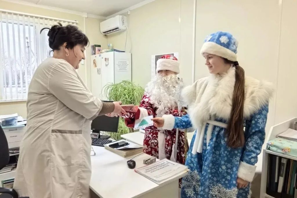 Киевская сельская библиотека присоединилась к акции «Российский детский Дед Мороз»