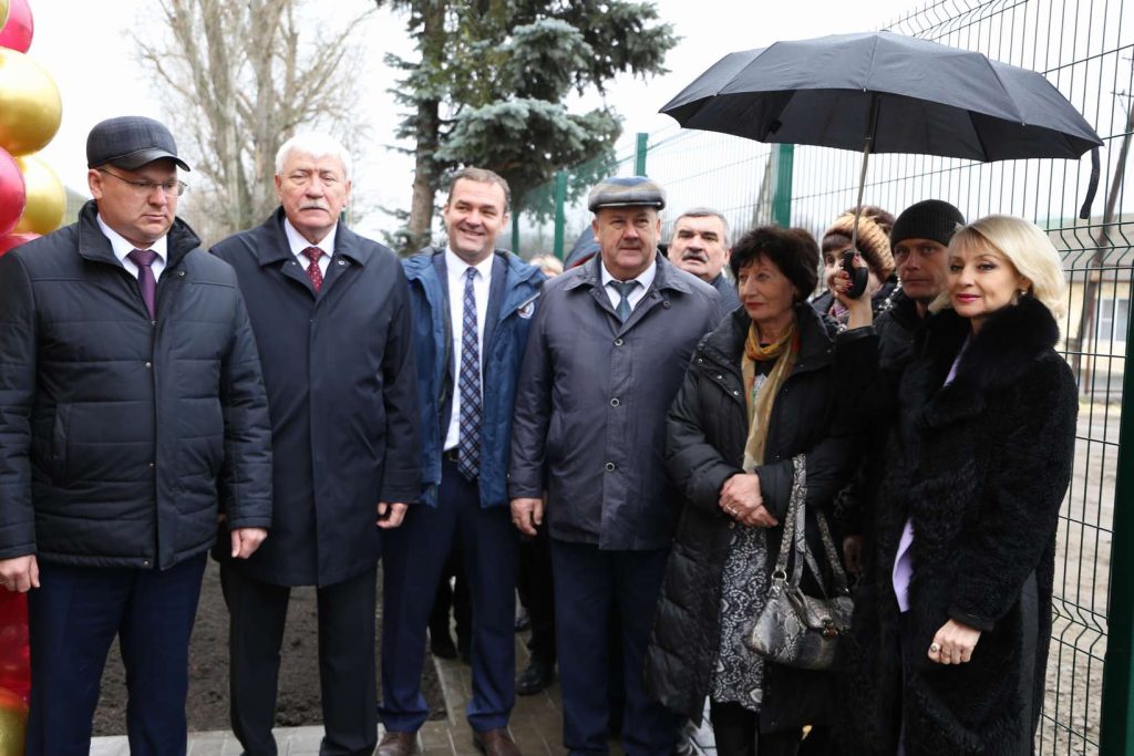 В Кашарском районе после капремонта открылась Детская школа искусств