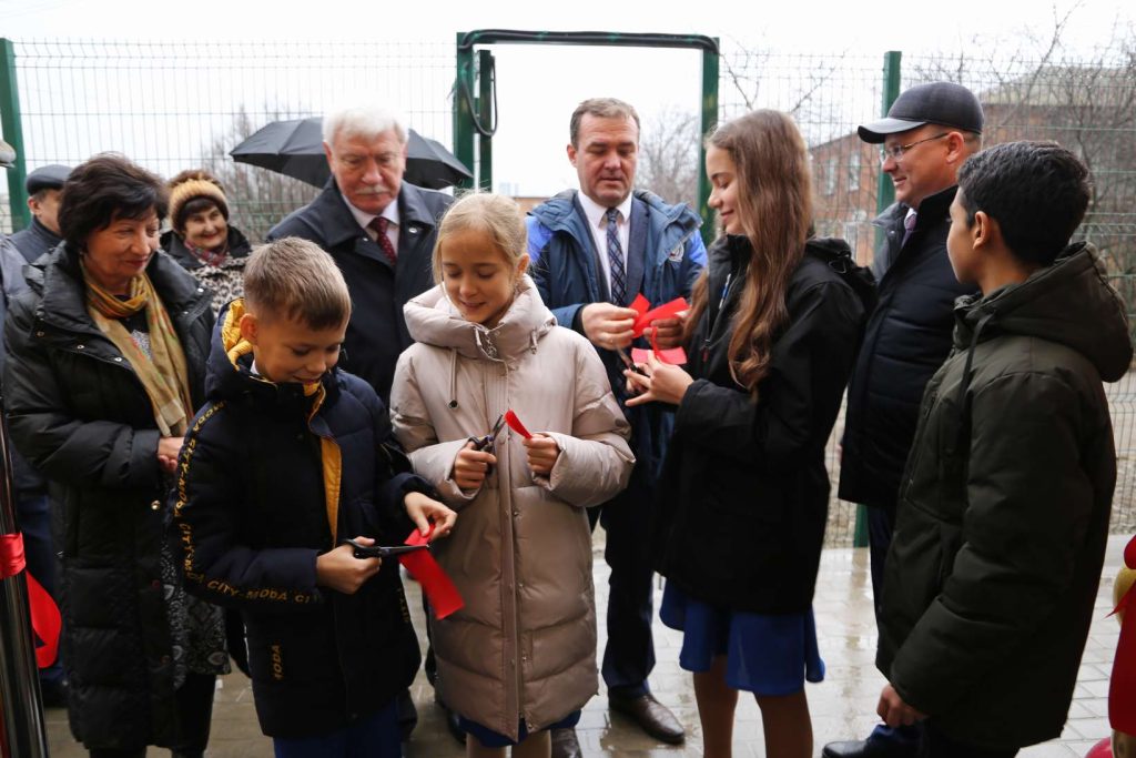 В Кашарском районе после капремонта открылась Детская школа искусств