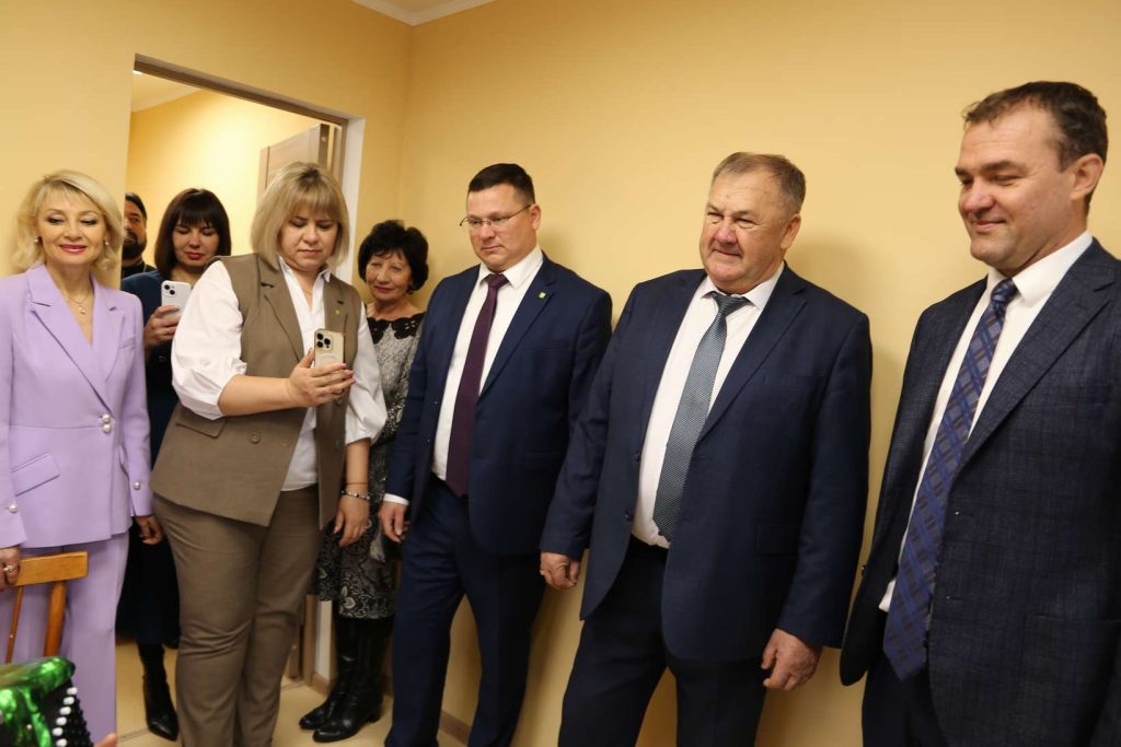 В Кашарском районе после капремонта открылась Детская школа искусств