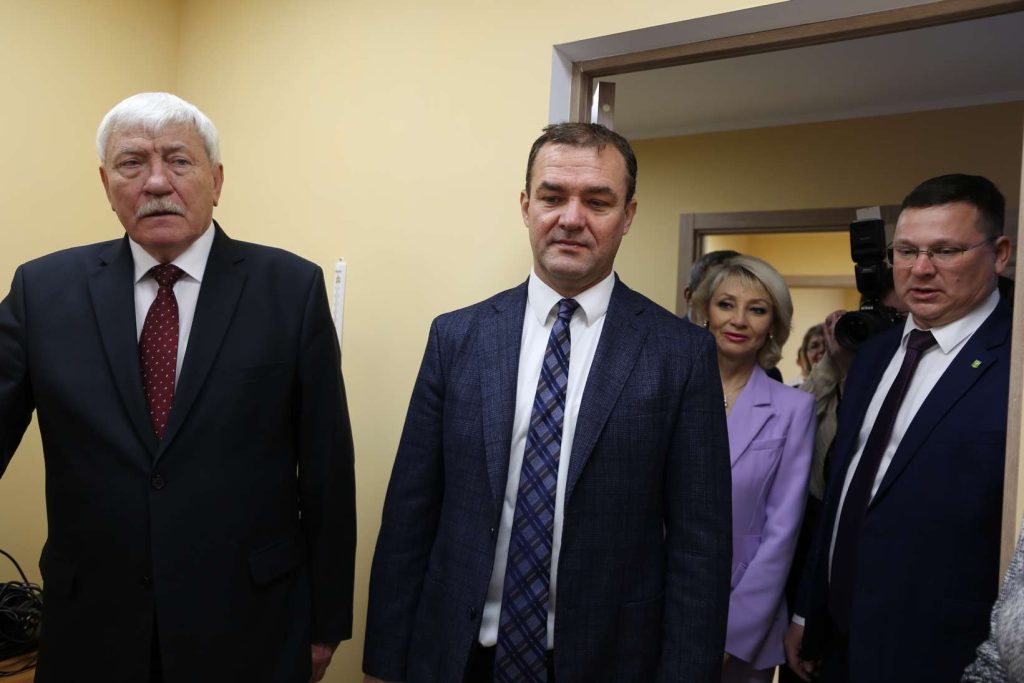 В Кашарском районе после капремонта открылась Детская школа искусств