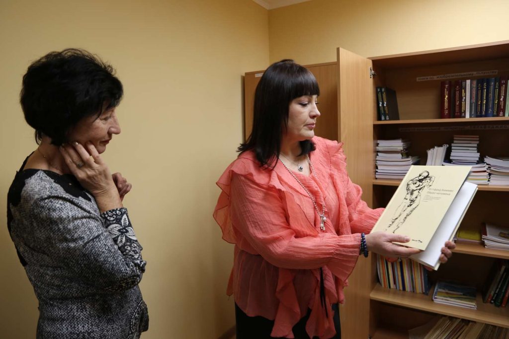 В Кашарском районе после капремонта открылась Детская школа искусств