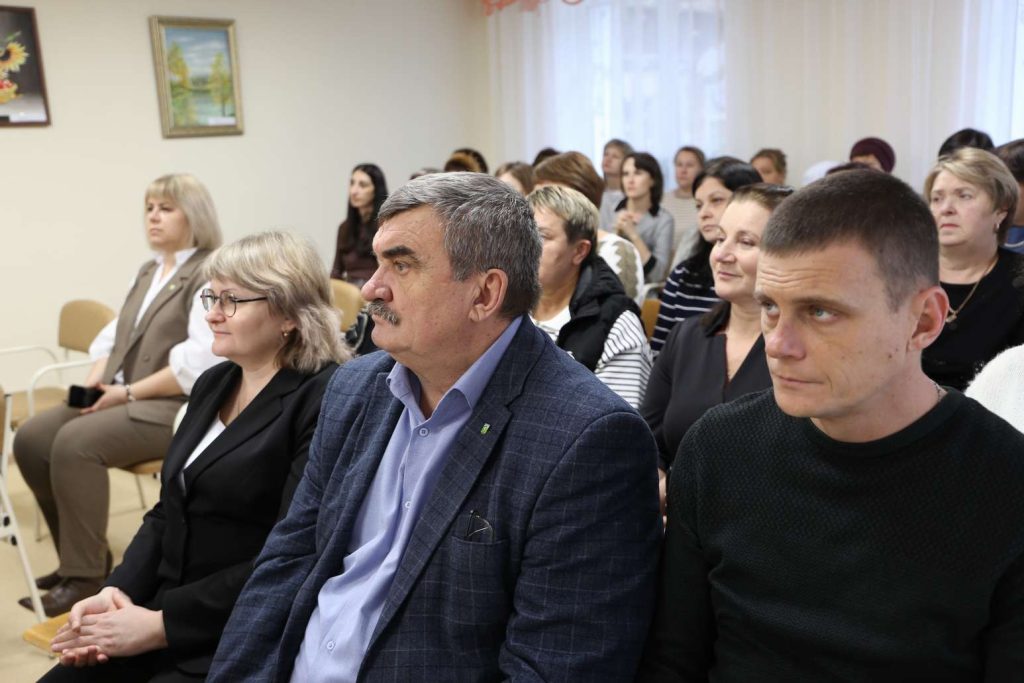 В Кашарском районе после капремонта открылась Детская школа искусств