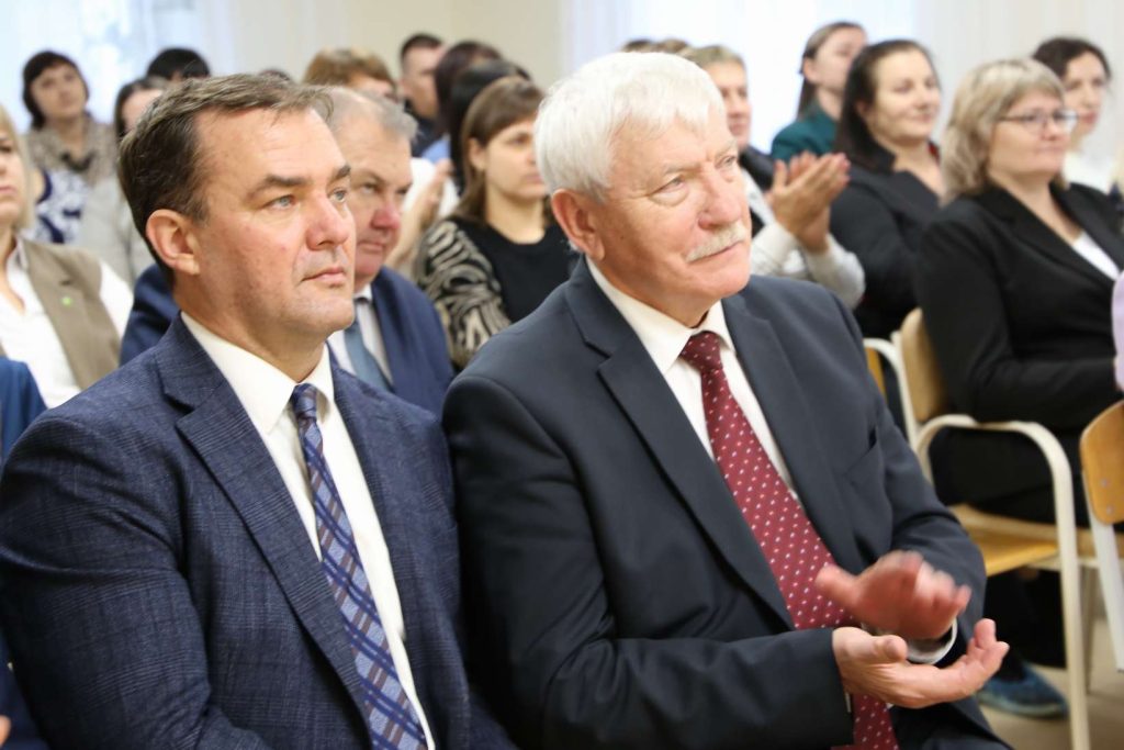 В Кашарском районе после капремонта открылась Детская школа искусств