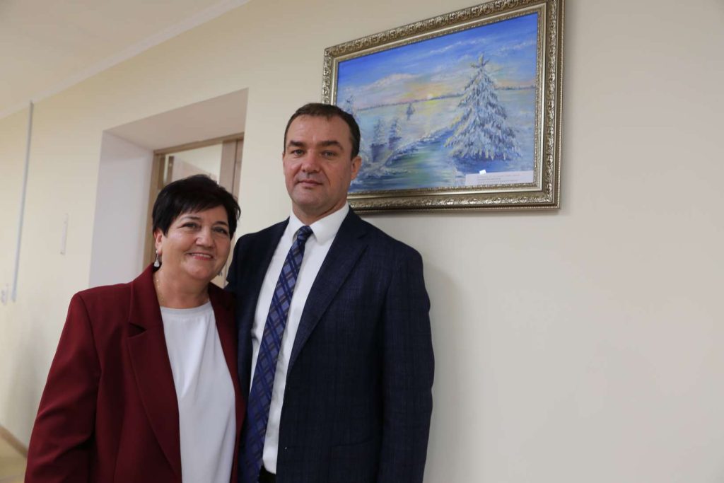 В Кашарском районе после капремонта открылась Детская школа искусств