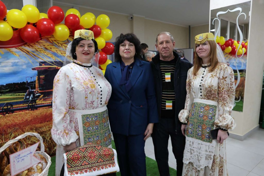 В Кашарах прошел праздник в честь Дня работника сельского хозяйства и перерабатывающей промышленности