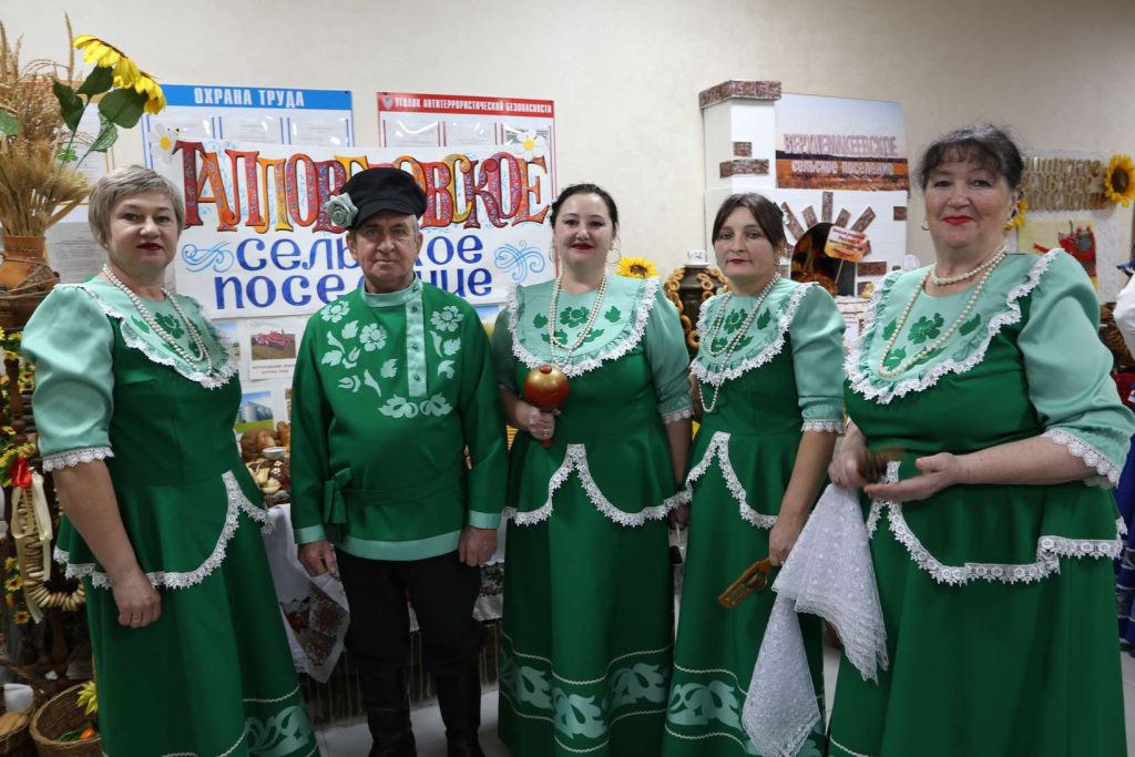 В Кашарах прошел праздник в честь Дня работника сельского хозяйства и перерабатывающей промышленности