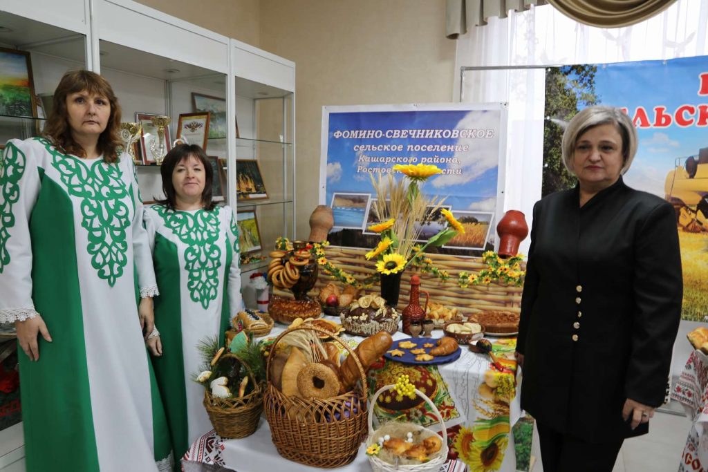 В Кашарах прошел праздник в честь Дня работника сельского хозяйства и перерабатывающей промышленности