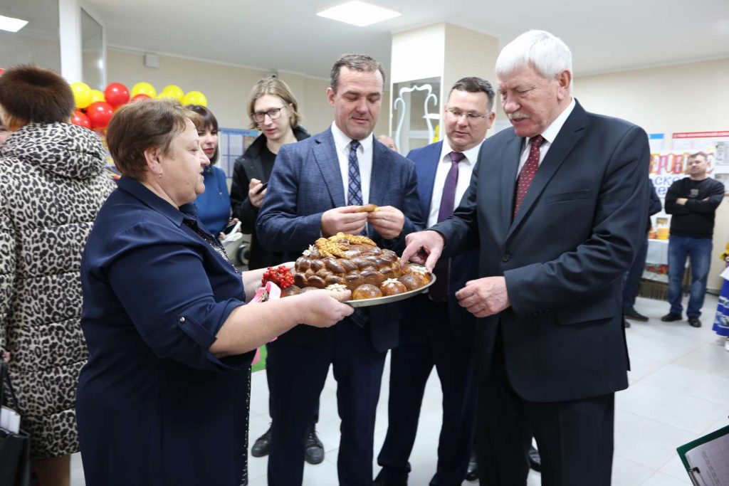 В Кашарах прошел праздник в честь Дня работника сельского хозяйства и перерабатывающей промышленности