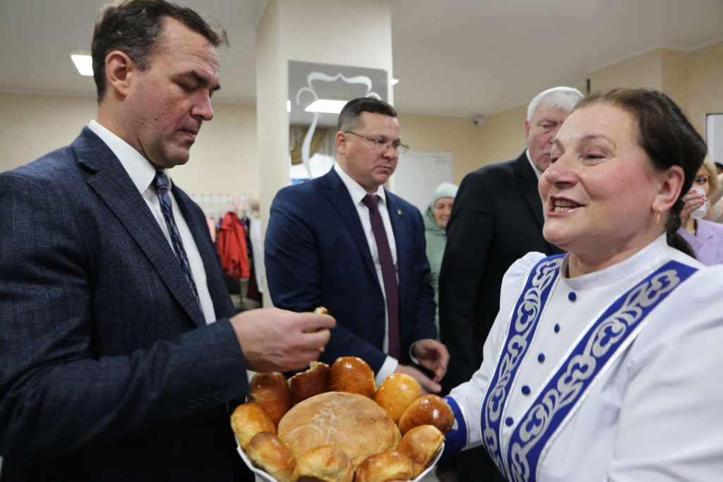 В Кашарах прошел праздник в честь Дня работника сельского хозяйства и перерабатывающей промышленности