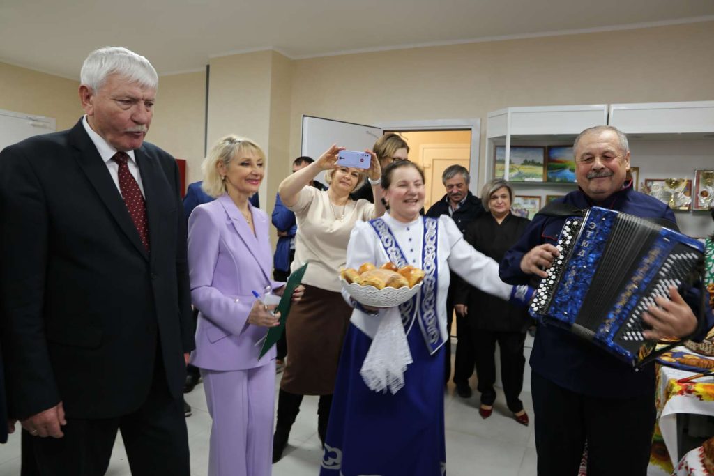 В Кашарах прошел праздник в честь Дня работника сельского хозяйства и перерабатывающей промышленности