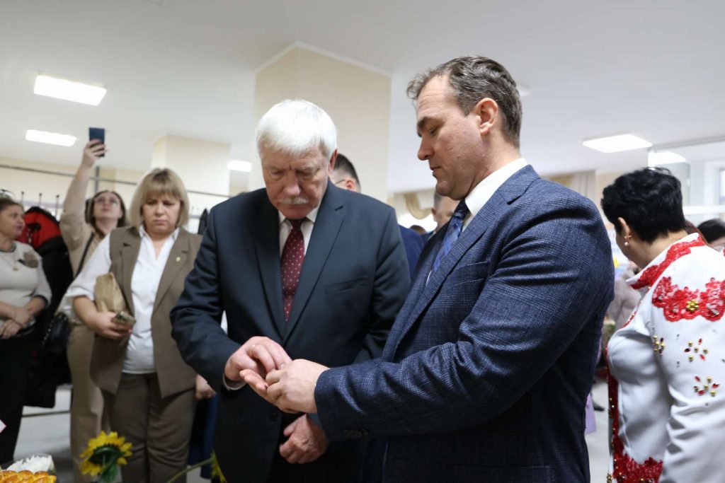 В Кашарах прошел праздник в честь Дня работника сельского хозяйства и перерабатывающей промышленности