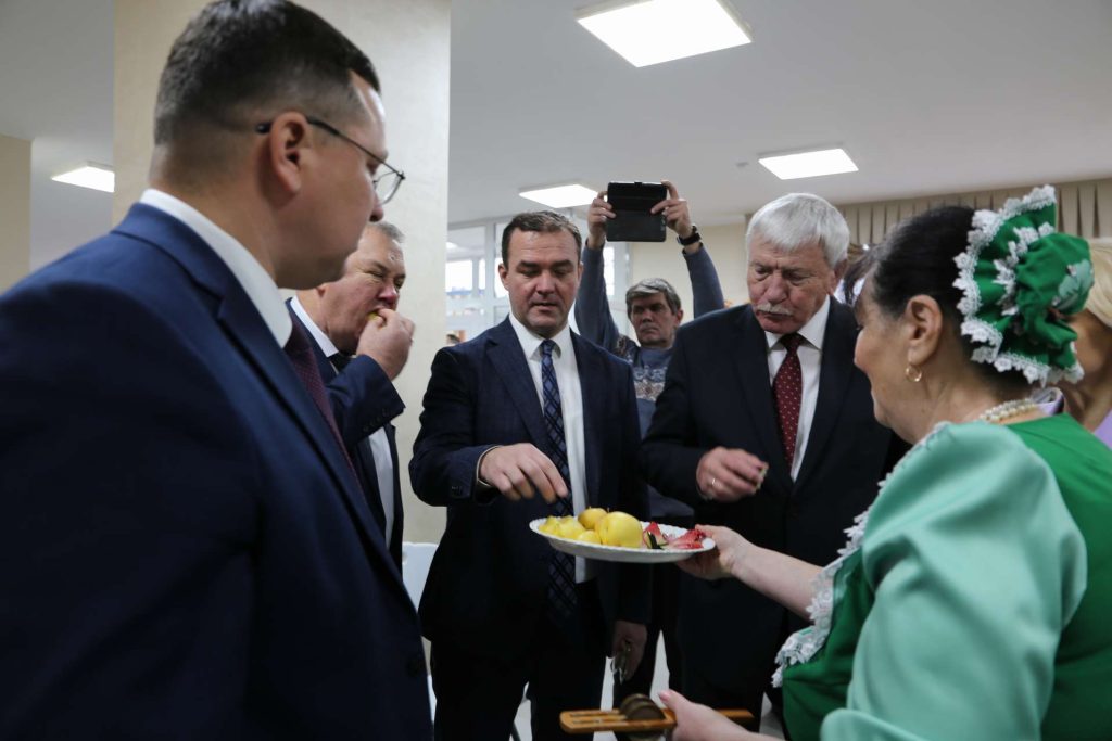 В Кашарах прошел праздник в честь Дня работника сельского хозяйства и перерабатывающей промышленности