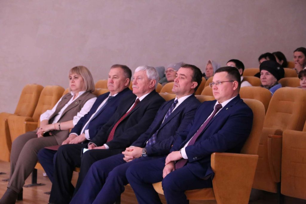 В Кашарах прошел праздник в честь Дня работника сельского хозяйства и перерабатывающей промышленности